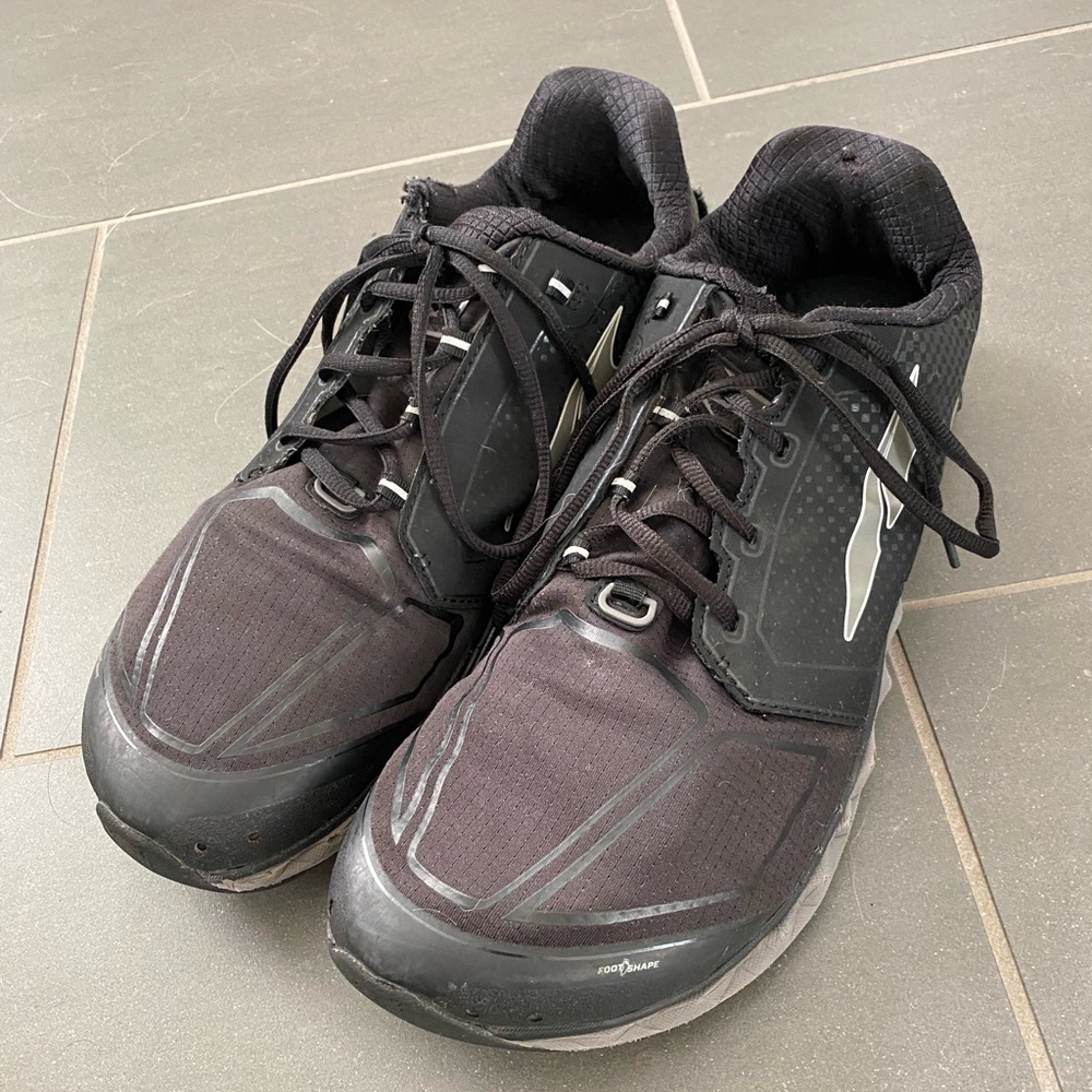 Mens Altra Black Athletic Footwear